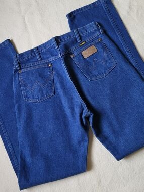 Vintage Wrangler Blue Jeans Men's Size 33 X 36 Cotton